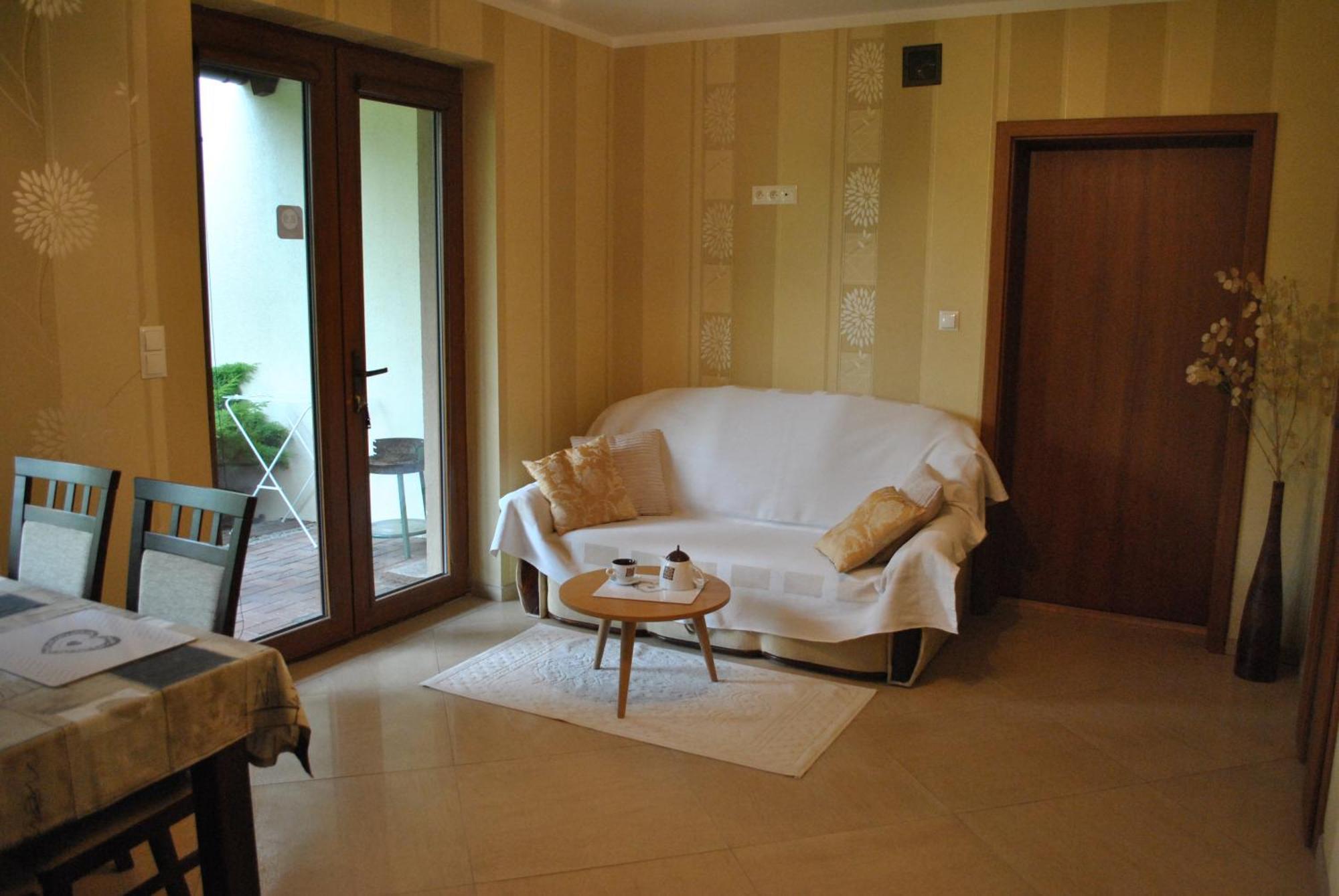Apartament Wita Niemcz Екстериор снимка